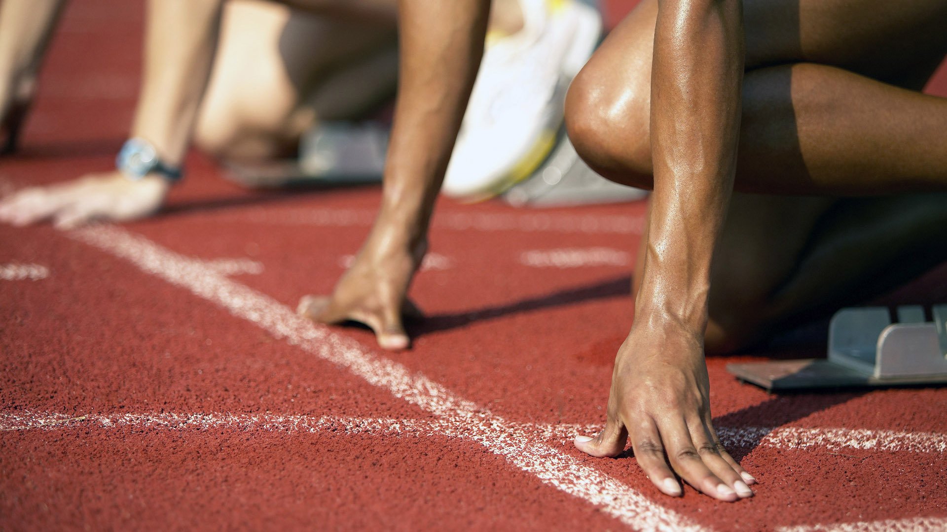 梅西复出首秀出彩，金州勇士主场横扫上海申花，豪取35连胜